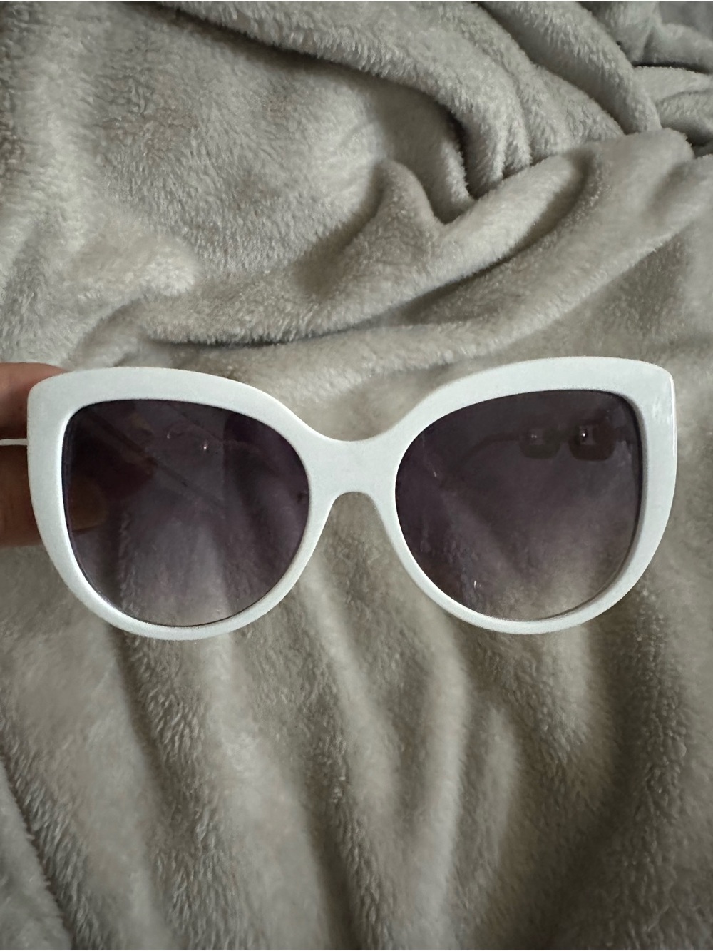 Boutique 9 White Cat-Eye Sunglasses with Dark Lenses